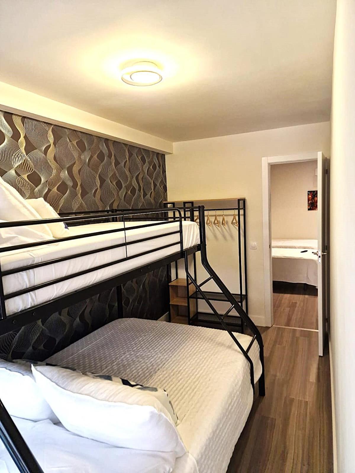 Madrid Suites Buitenkant foto